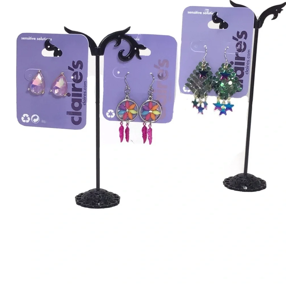 (3) Claire’s Boho Small Dangle Earrings-L20